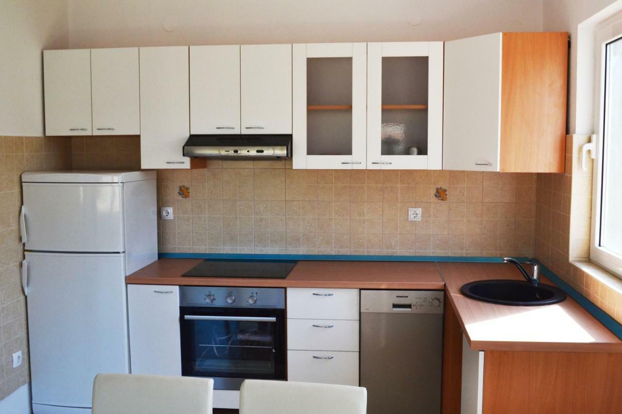 Apartman Ana Srima Bagian luar foto